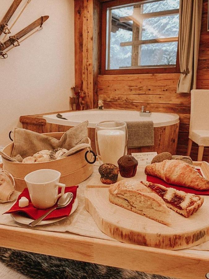 Borgo Antico Bed & Breakfast Sappada Exterior foto